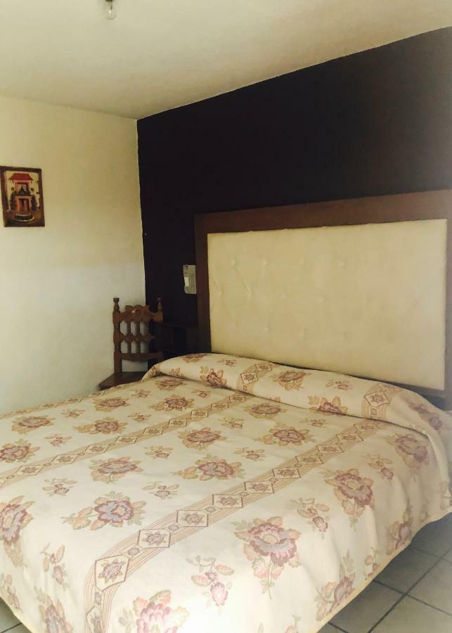Hotel 2000 Morelia Eksteriør bilde